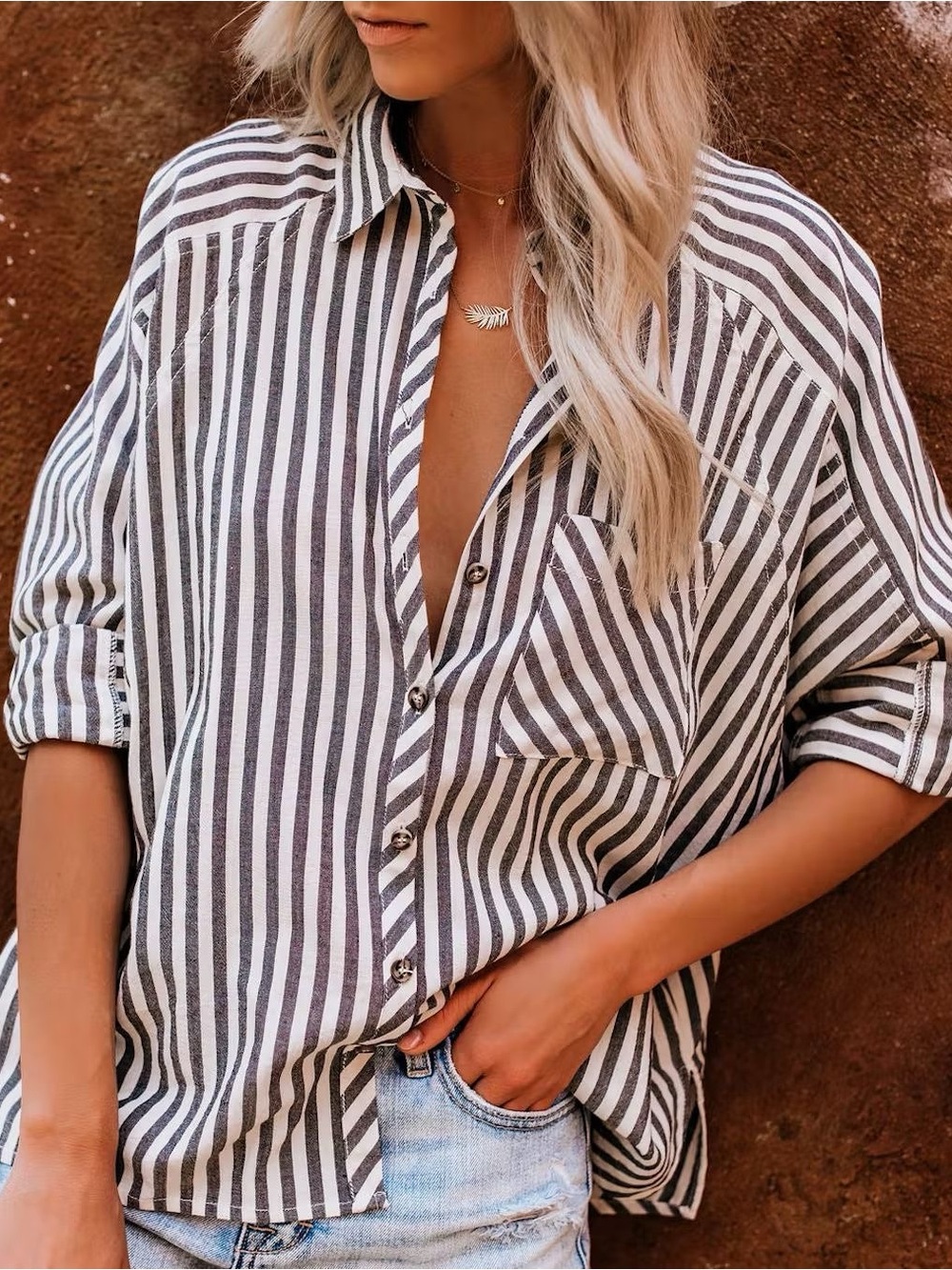 Mod Ref Black & White Vertical Striped Button-Down Shirt